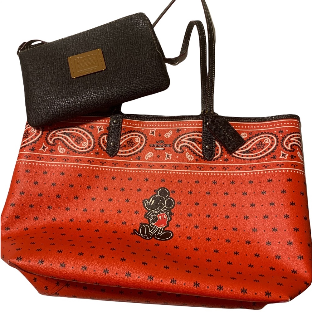 Limited Edition Disney x Coach Reversible Mickey Mouse Satchel EUC